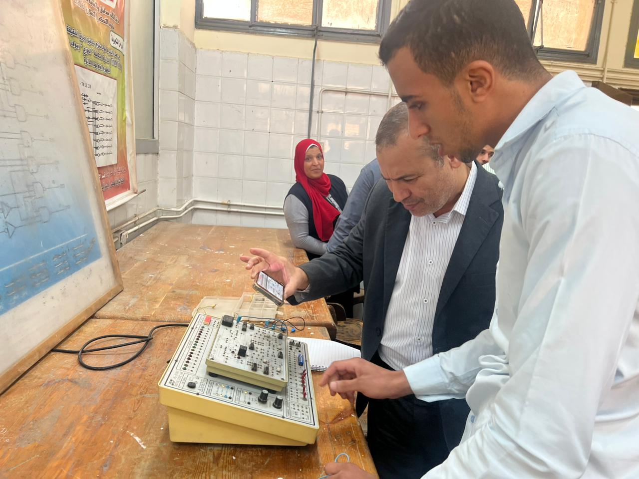 مراجعة الخطط الدراسية